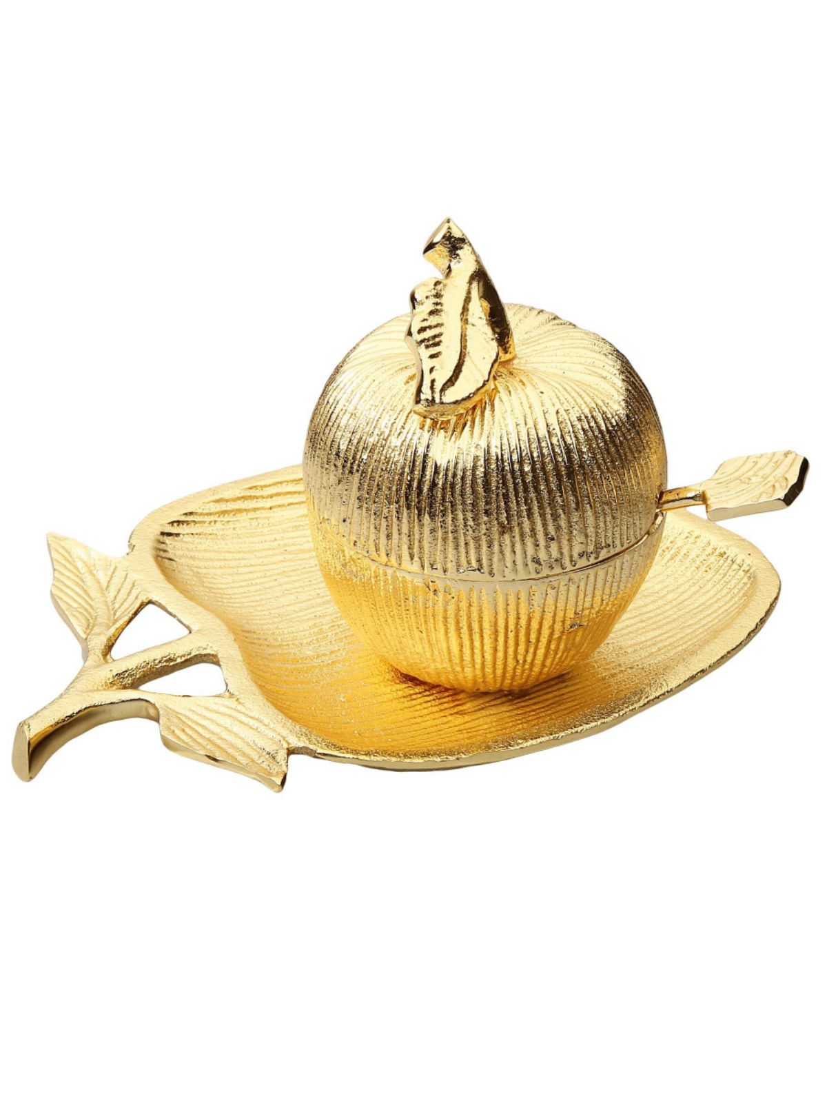 This adorable apple-shaped dish and honey jar offers a rich design and unique details. Crafted from quality materials, this dish and jar will beautify your kitchen decor!