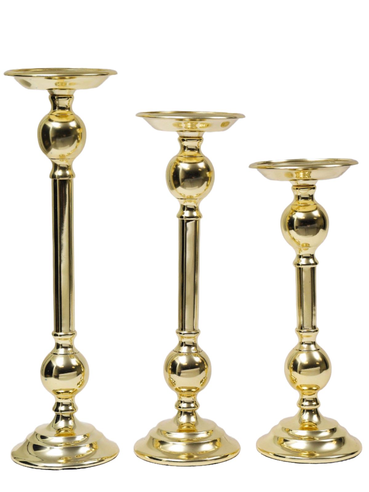 These gorgeous gold candle holders will make a statement! They are timeless and beautiful and will be great in any space!  