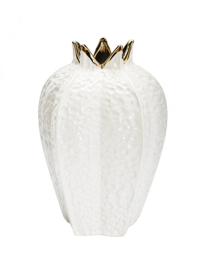 This elegantly crafted white and gold pomegranate ceramic vase will definitely beautify your home decor. These stunning vases have a fun shape and look so beautiful with your favorite faux florals!
