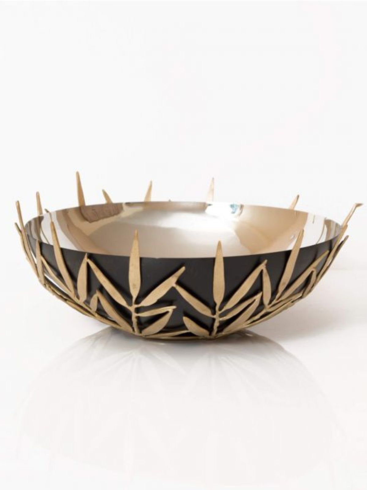 The beauty and elegance is inherent in this nature inspired bowl with black and gold leaves. The curving stems and vibrant leaves are elegant and deeply alluring.