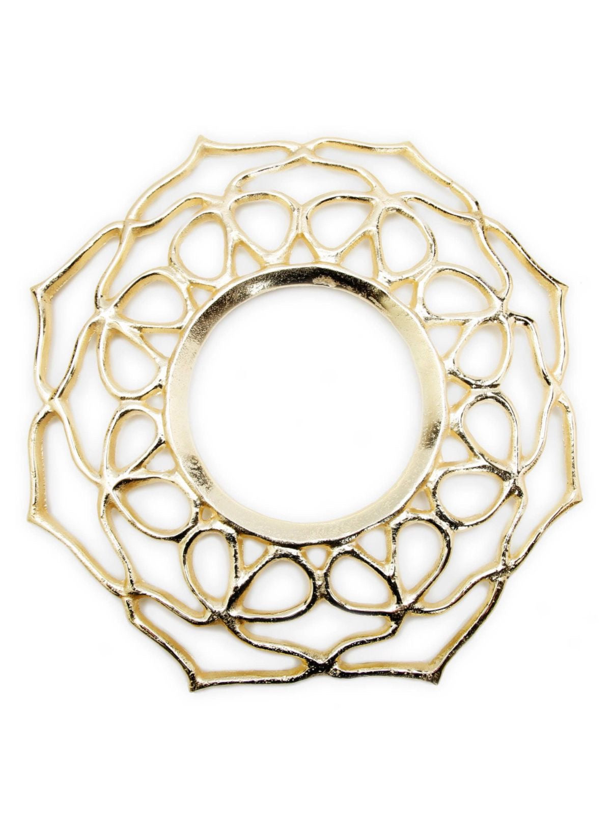 This 15.5D gold charger is completed with a fine gold brass iron mesh design to promote a sense of elegance on a rather understated piece. Sold by KYA Home Decor