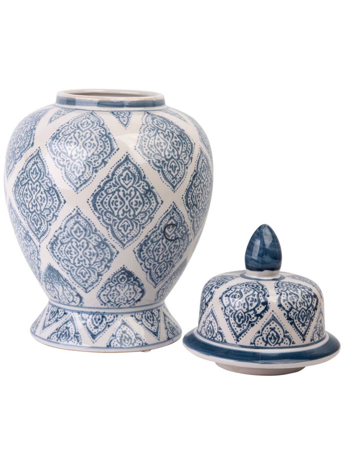 14H White and Gray Blue Porcelain Ginger Jar with Lid.