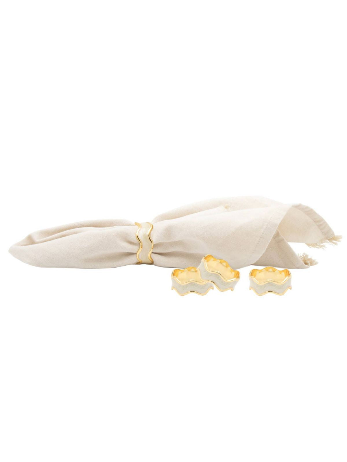 This Set of 4 White and Gold Swirl Designed Napkin Rings are perfect for a Luxury Table Decor.