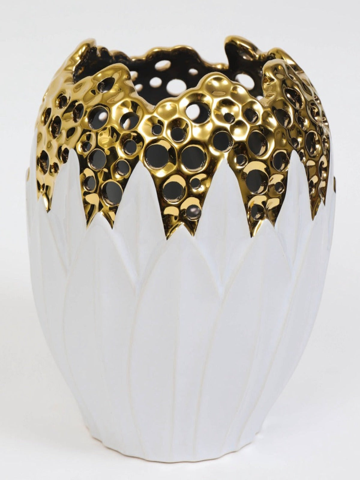Short White Porcelain Decorative Vase With Luxury Gold Cutout Design - KYA Home Decor