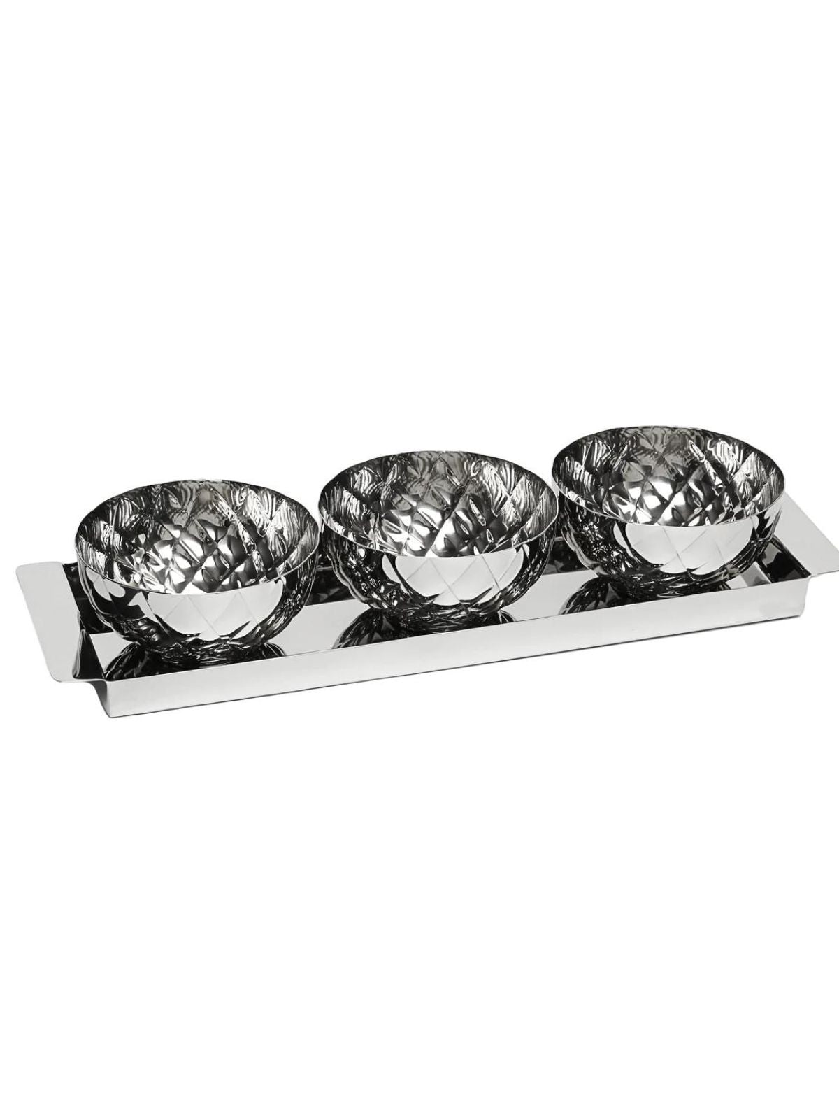 The Piña Dulce Stainless Steel Bowls with Tray will surely enhance every table setting. Its an attractive display of nuts, candies, or just any confectionery. Its durable enough for everyday use yet elegant for some special occasion.