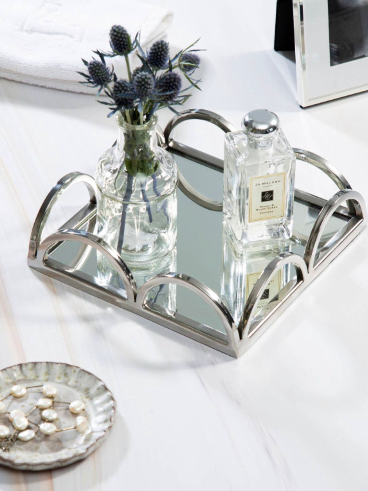 8 inch Squared Mirror Napkin Holder with Chrome Loop Bars.