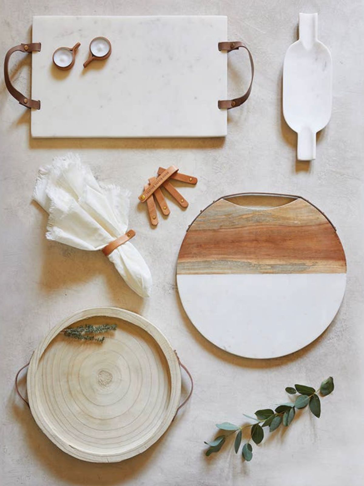 Round Marble and Acacia Wood Serving Board, Variety Pieces.