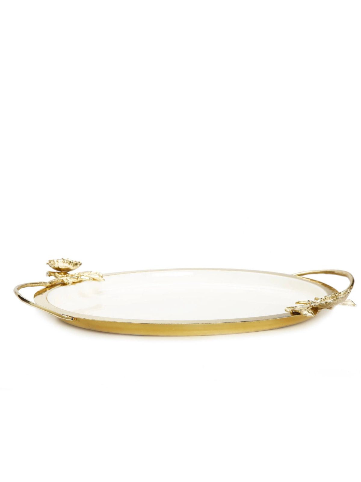 The modern elegance of this white tray with flower detail makes it the ideal décor for a finely designed table. It is crafted from quality materials and is meticulously sculpted by professional artisans. 